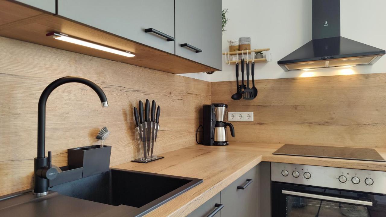 Hygge Home - Mit Garten Und Stellplatz Fuer Feriengaeste-, Monteure / Netflix / 10 Min. Zur Sinsheim Therme Und Zur Autobahn Zewnętrze zdjęcie